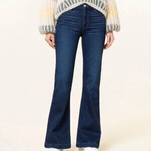 PAIGE Flared jeans GENEVIEVE Color: W2557 MODEL Size 26 Quiet Luxury Horse Girl